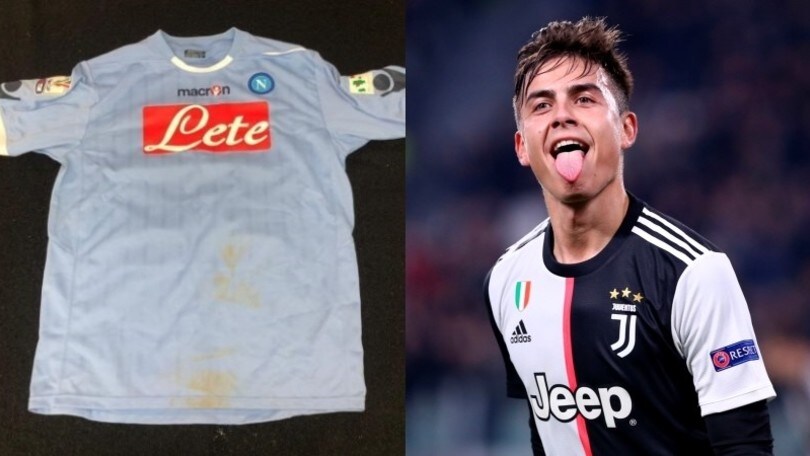 Dybala compra la maglia di Lavezzi, De Laurentiis quella di Mertens