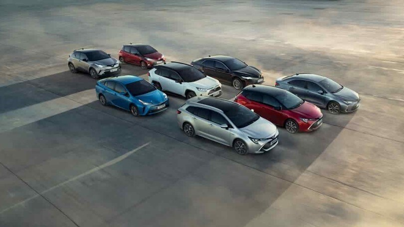 Toyota, 15 milioni di auto ibride vendute in 23 anni nel mondo