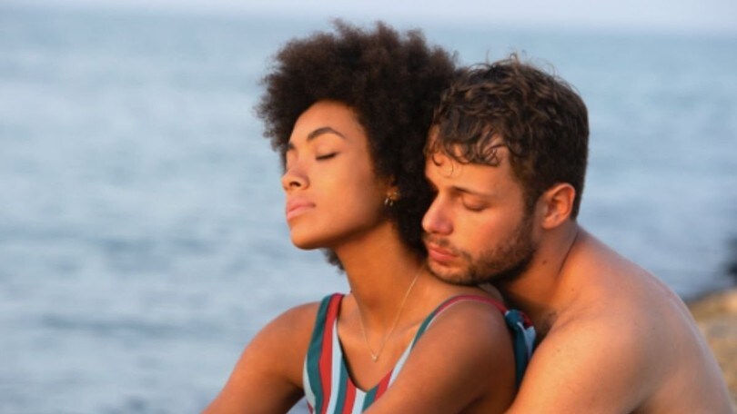 Summertime, la recensione della serie Netflix