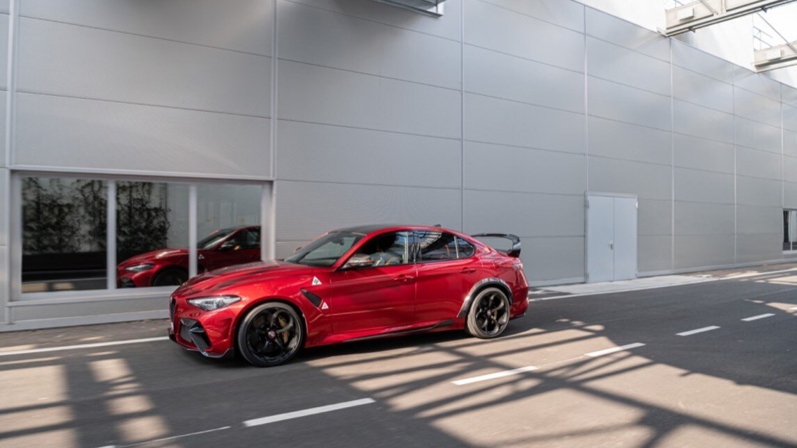 Alfa Romeo: Stelvio, Giulia e GTA non fermano i 110 anni del mito
