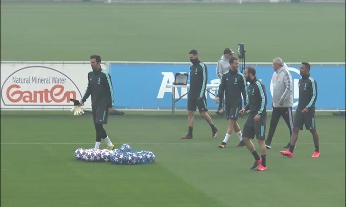 Juve, la società richiama i giocatori all'estero