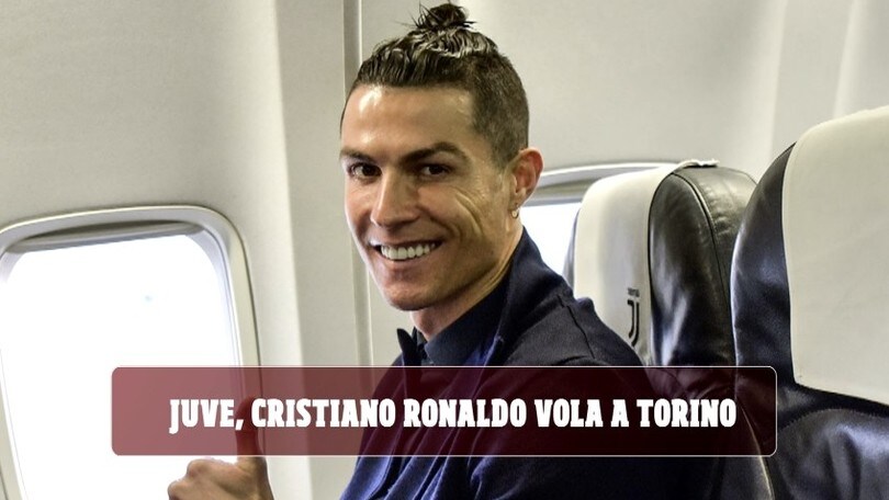 Juve, Cristiano Ronaldo vola a Torino