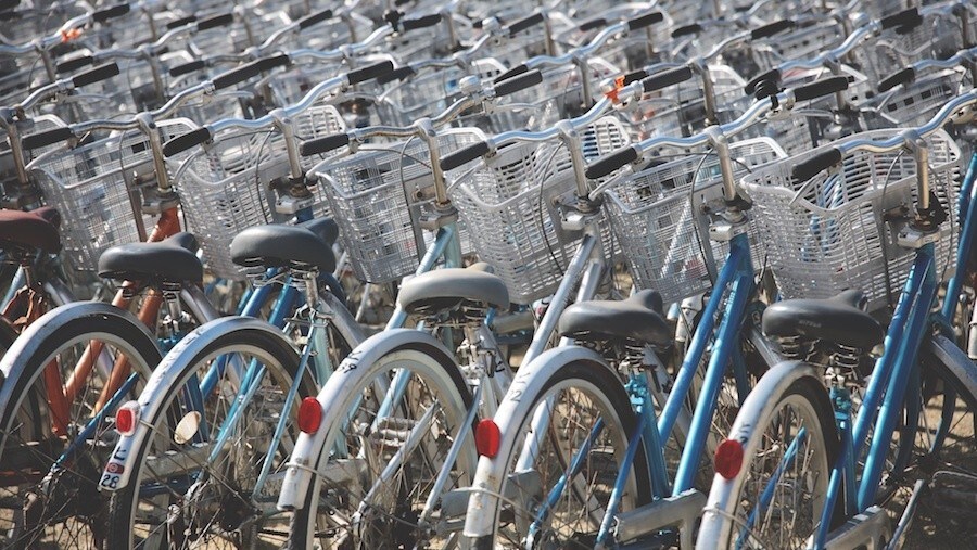 Incentivi per la mobilità: fino a 500 euro per bici e monopattini
