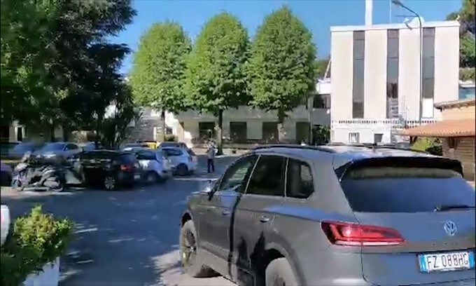 Roma, i giocatori arrivano a Trigoria