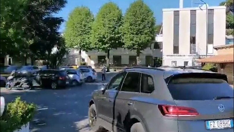Roma, i giocatori arrivano a Trigoria