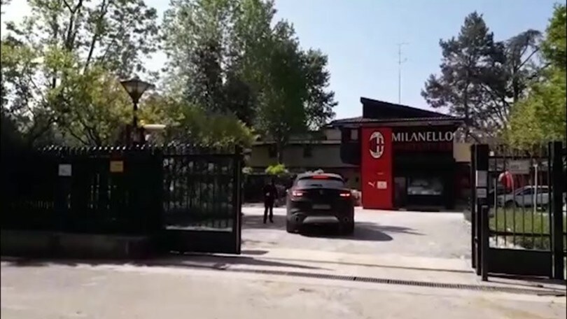 Milan, controlli prima di entrare a Milanello