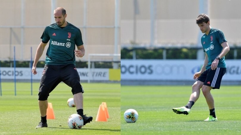 Juve, che bella sorpresa: anche Rugani con Chiellini in allenamento