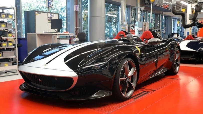 Fase 2 Ferrari: riparte la produzione al 100%: le immagini a Maranello