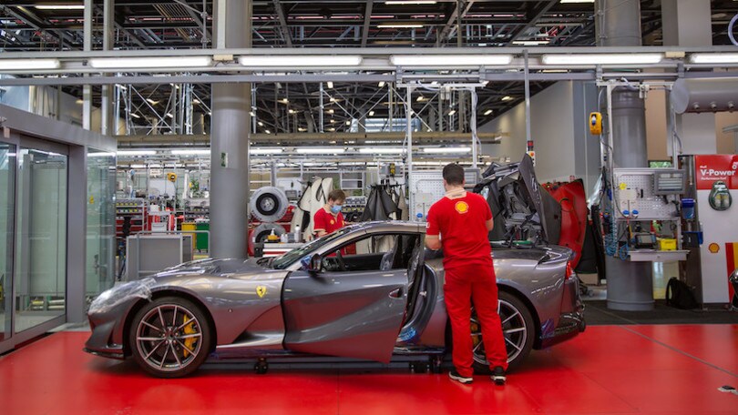 Ferrari, con la Fase 2 la produzione "torna in pista"