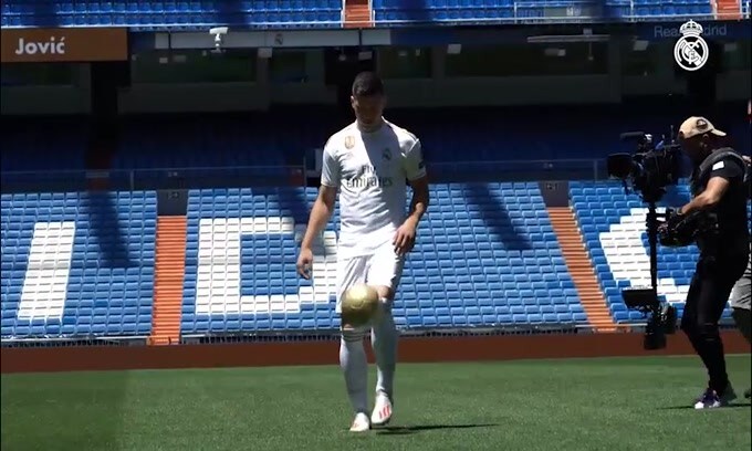 Real Madrid, ahi Luka Jovic: infortunio casalingo per il serbo