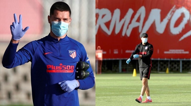 L'Atletico Madrid torna ad allenarsi: Simeone in campo con mascherina e guanti
