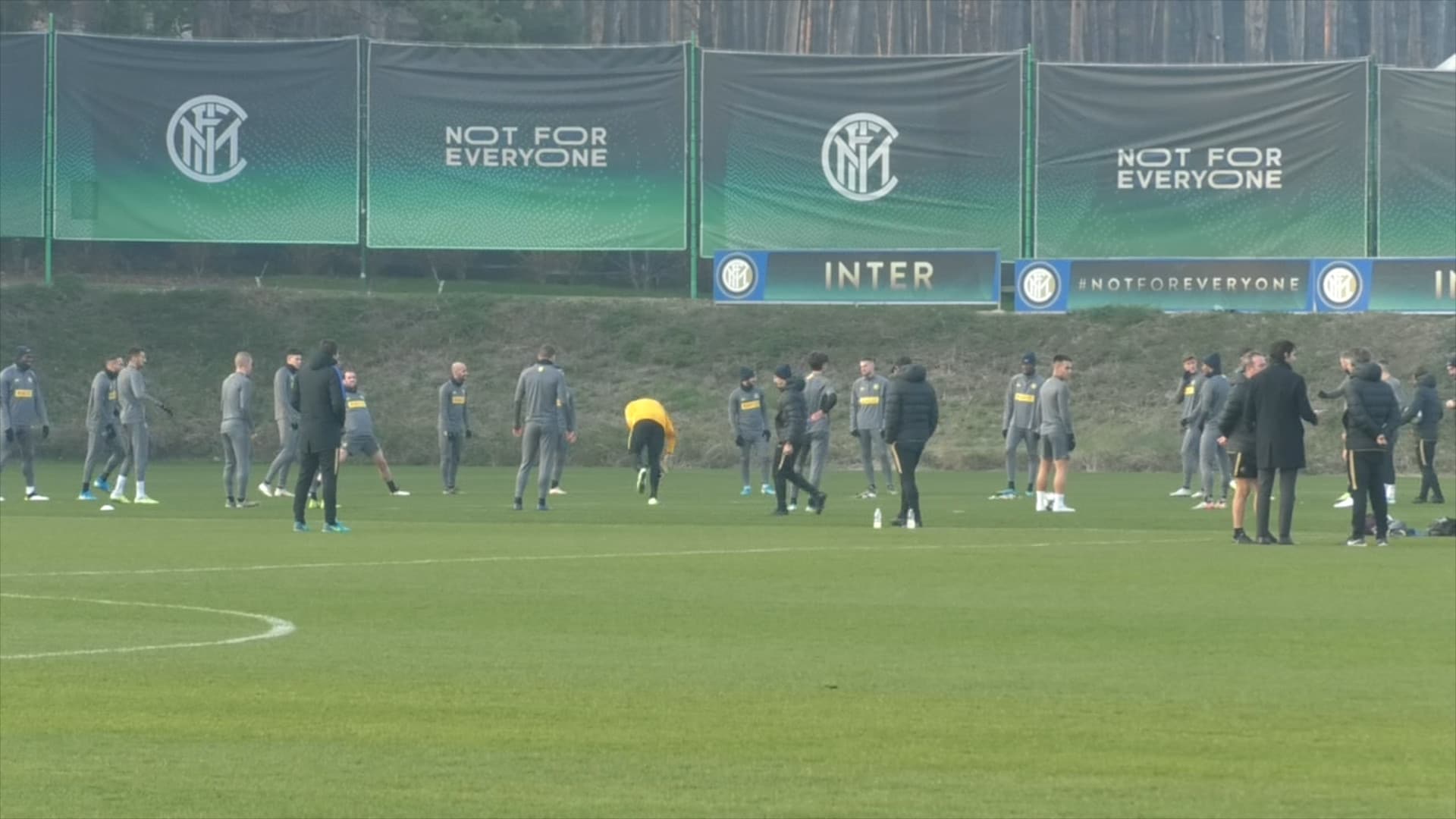 Ritiri serie A, le squadre si rivoltano contro il protocollo
