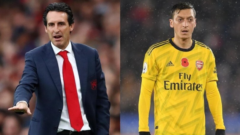 Emery: "Lo spogliatoio dell'Arsenal non ha voluto Ozil capitano"