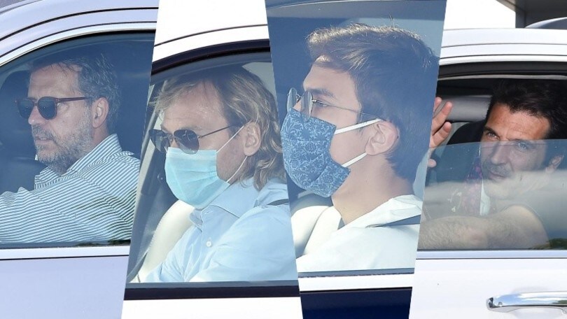 Da Paratici e Nedved a Dybala e Buffon: Juve, tutti alla Continassa