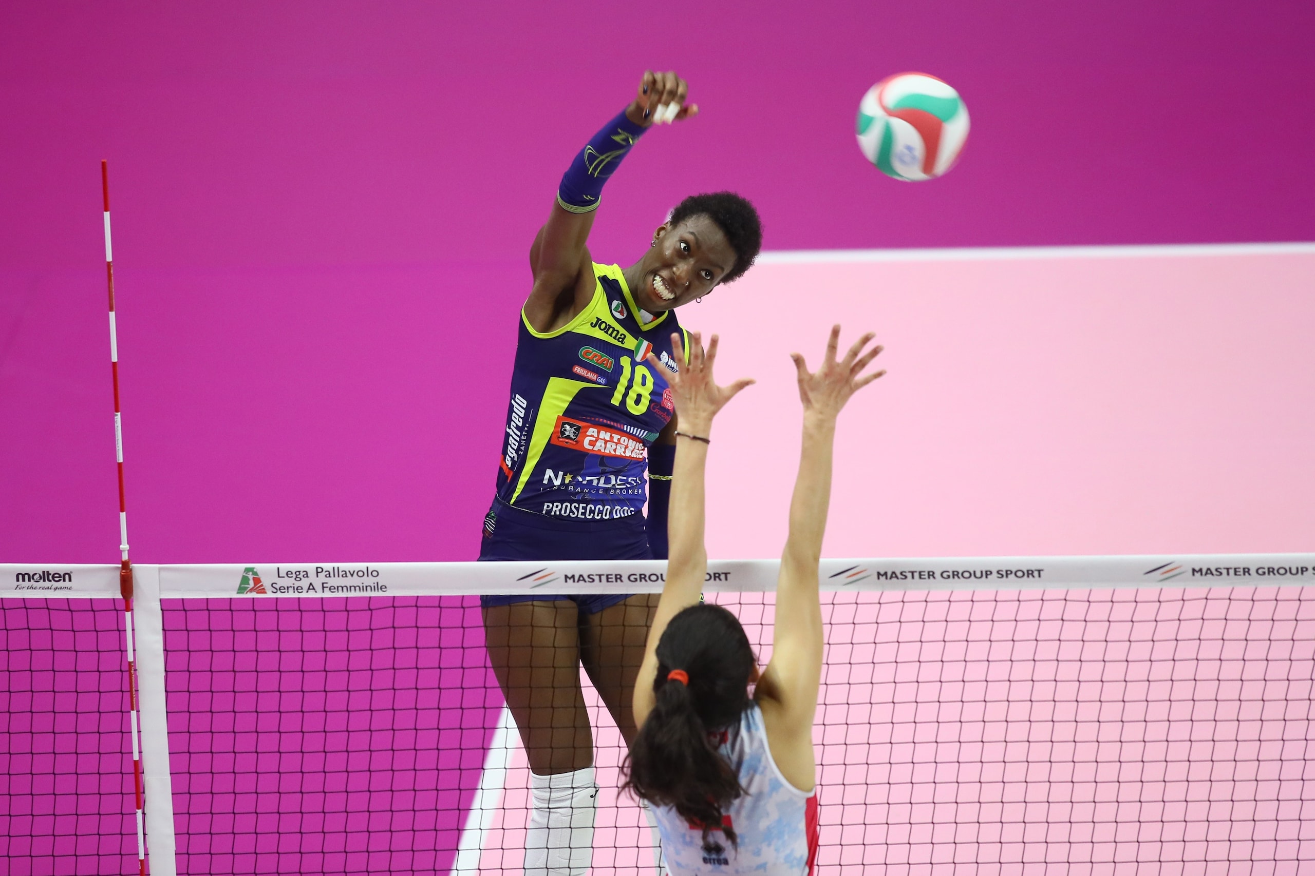 Paola Egonu resterà a Conegliano