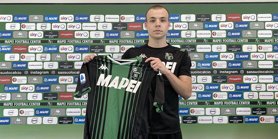 Sassuolo, Jacopo Pellegrini firma il primo contratto da professionista