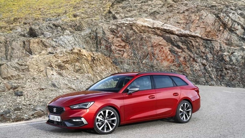 Seat, ripartenza con Leon: la potenza della quarta serie insieme a Cupra Formentor