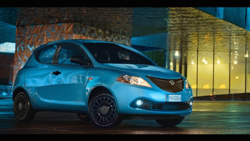 Nuova Lancia Ypsilon Hybrid EcoChic: eccola tutta mild-hybrid