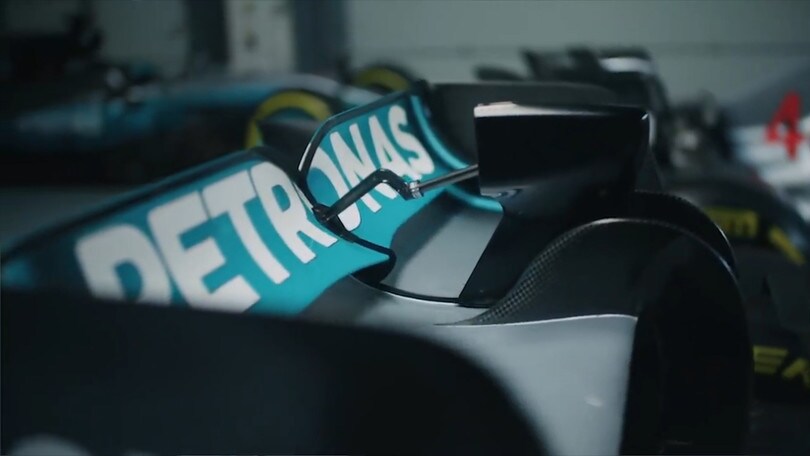 F1, Mercedes smentisce le voci sul ritiro