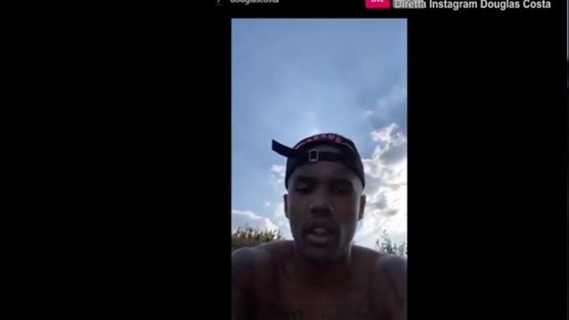 Douglas Costa su George Floyd: "Dispiace"