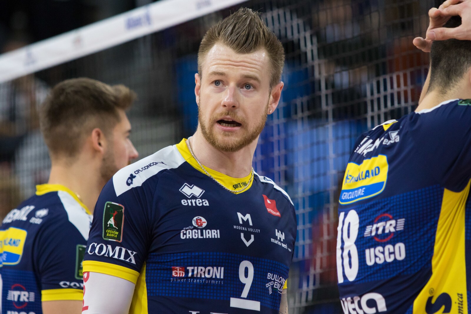 Zaytsev se ne va, Modena in affanno