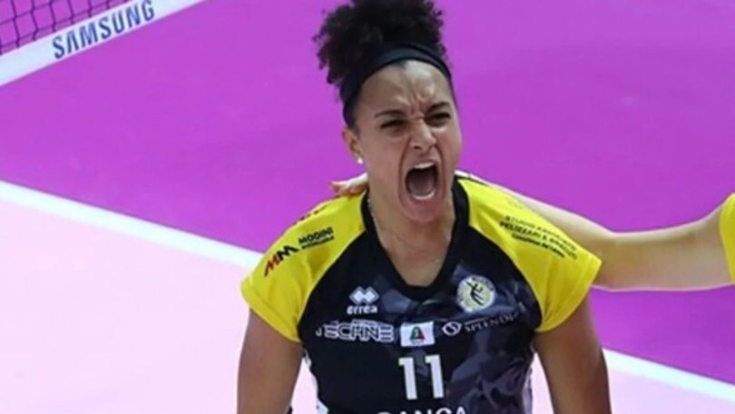 Novara completa il centro con Haleigh Washington