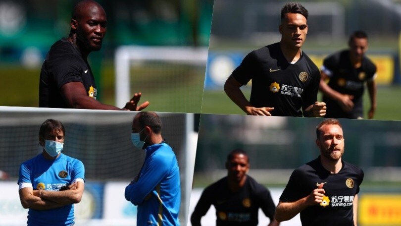 Inter, Conte guida Lukaku e Lautaro con la mascherina