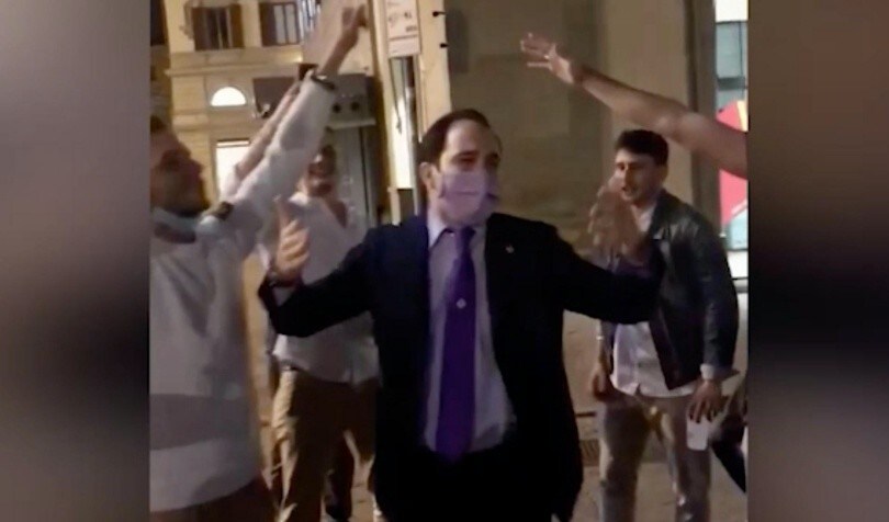 Fiorentina, le scuse per i cori blasfemi di Commisso Jr: "Joseph è dispiaciuto"