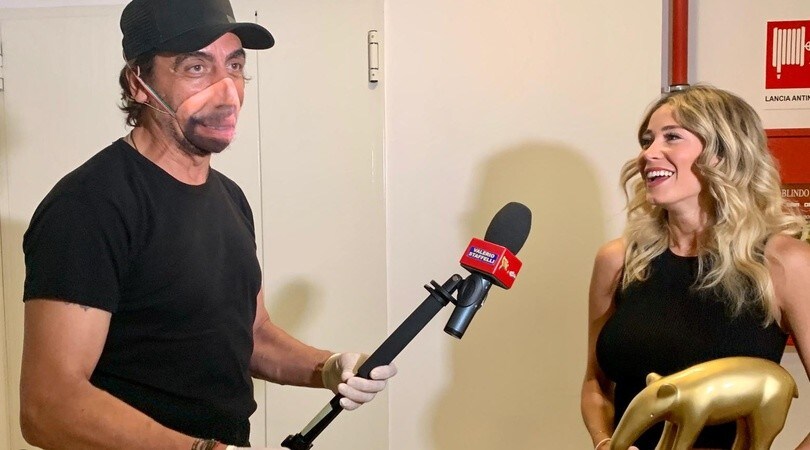 Diletta Leotta riceve il Tapiro per il furto subito: "È stato orribile!"