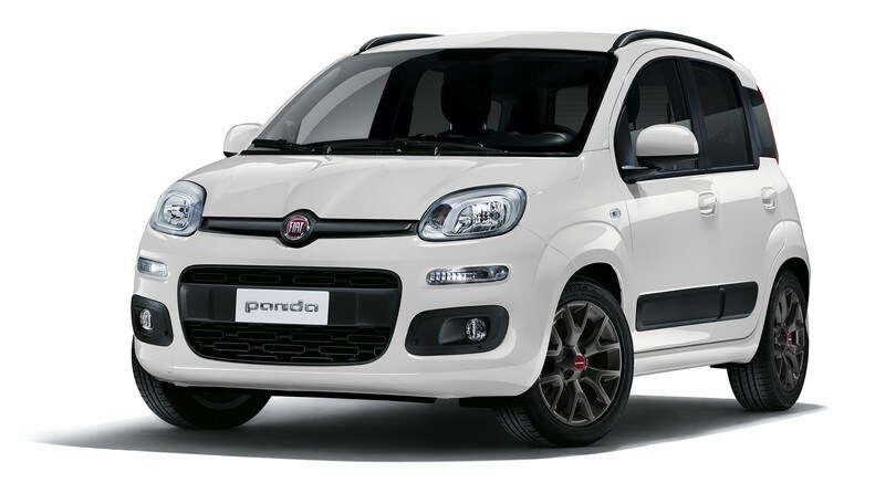 Fiat Panda Easy Hybrid, prezzo di partenza da 9.900 euro per l'elettrica