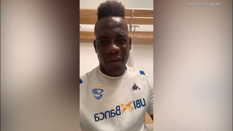 Balotelli: "Basta chiedere se mi alleno: guardate e venite al centro sportivo"