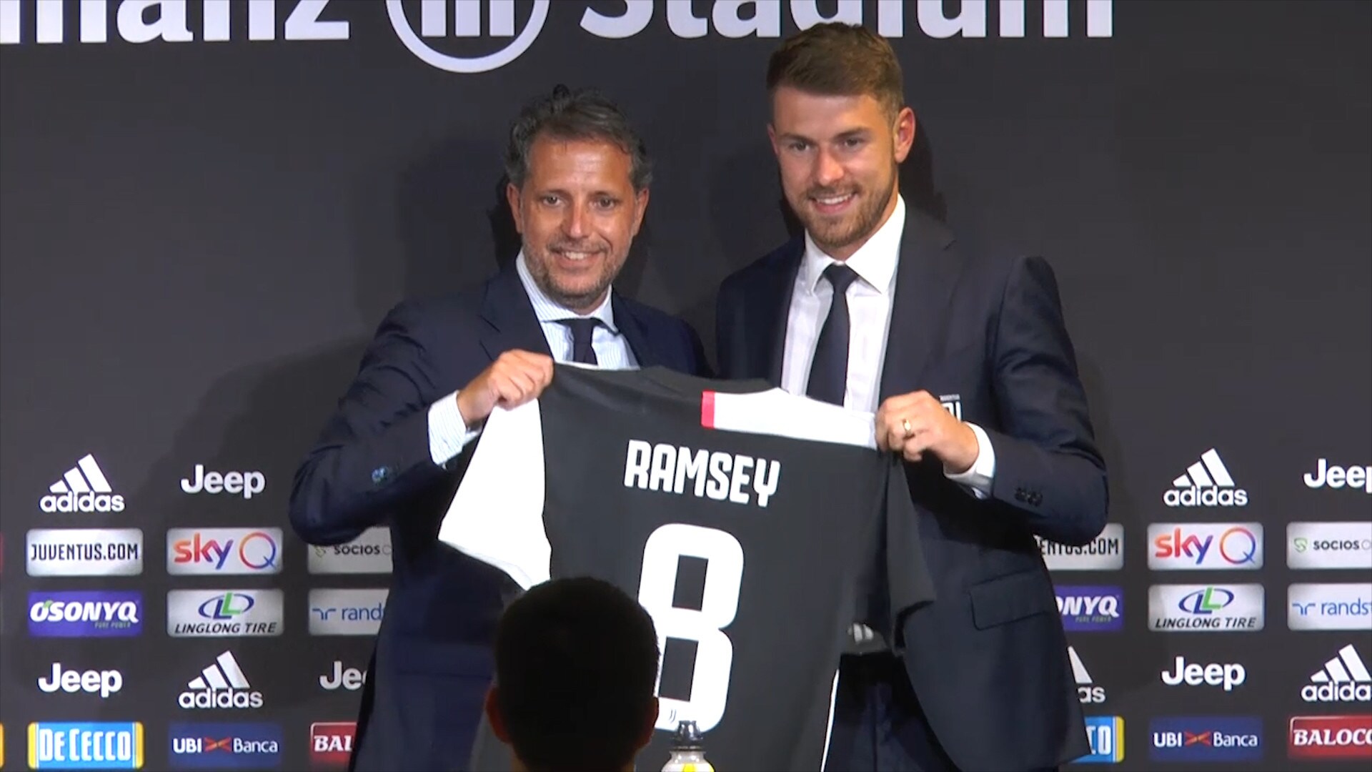 Juve: Ramsey è in vendita