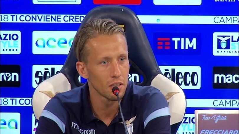 Lazio, problemi al ginocchio per Lucas Leiva