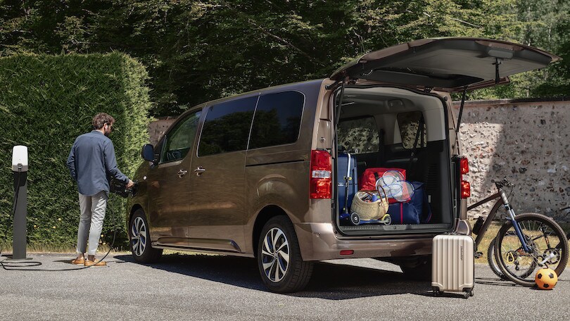 Citroen e-Spacetourer, l'elettrico si fa in due
