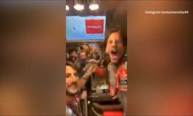 Napoli, mega festa sul treno