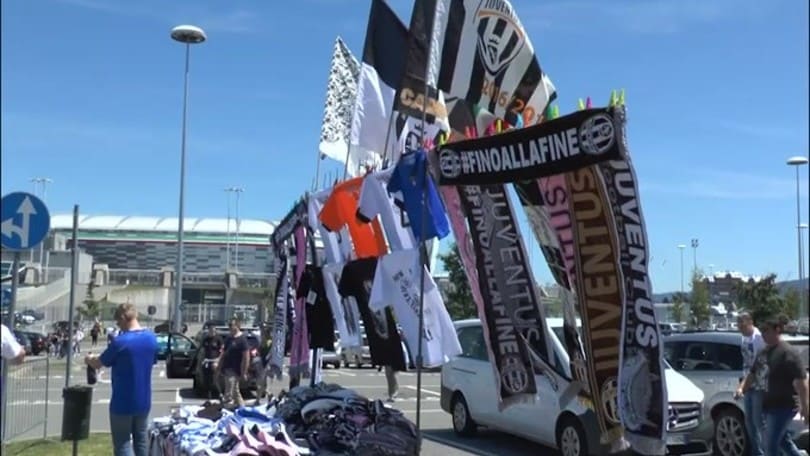 Juve, la sorella di CR7 critica Sarri