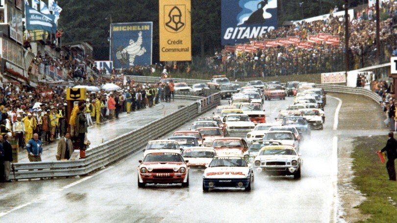 Mazda RX-7 alla 24 Ore di Spa FOTO