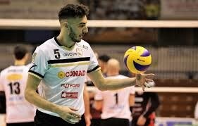 Reggio Emilia riporta in giallorosso Nicola Sesto