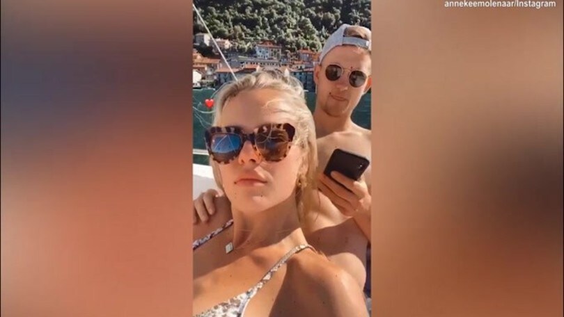 Juve, De Ligt e la fidanzata sul Lago di Como