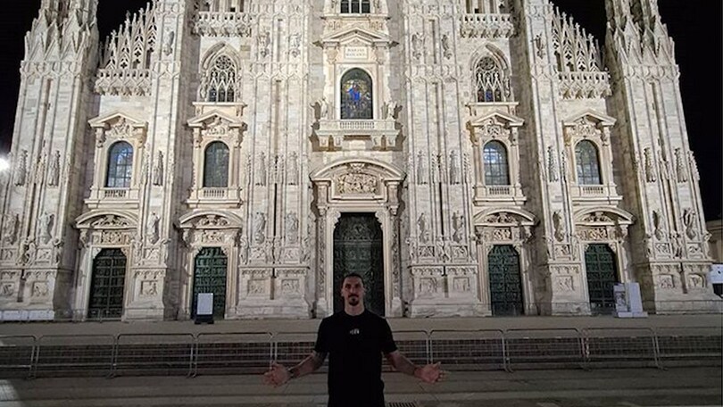 Milan, sotto il Duomo c'è...Zlatan Ibrahimovic