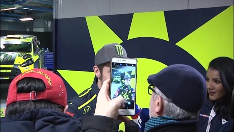 Moto Gp, Stoner "consiglia" Rossi