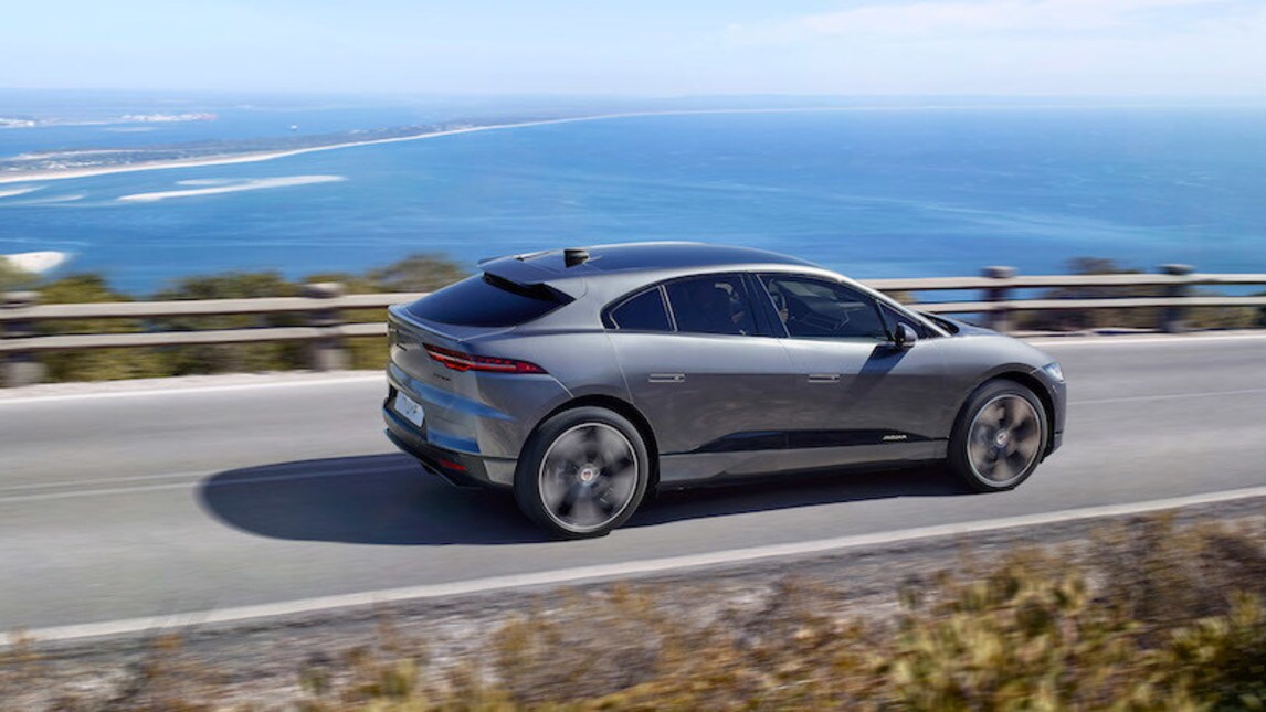 Jaguar I-Pace 2021: tecnologia, intelligenza e ricarica più veloce