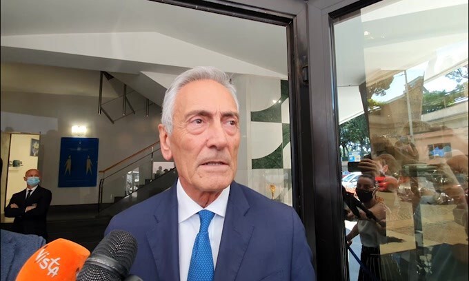 Gravina: "Il campionato cresce, ma si sente la mancanza dei tifosi"