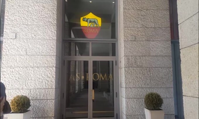 Roma, Smalling rischia di partire