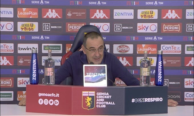 Sarri polemico: "Alle 17 in Italia non si può giocare"
