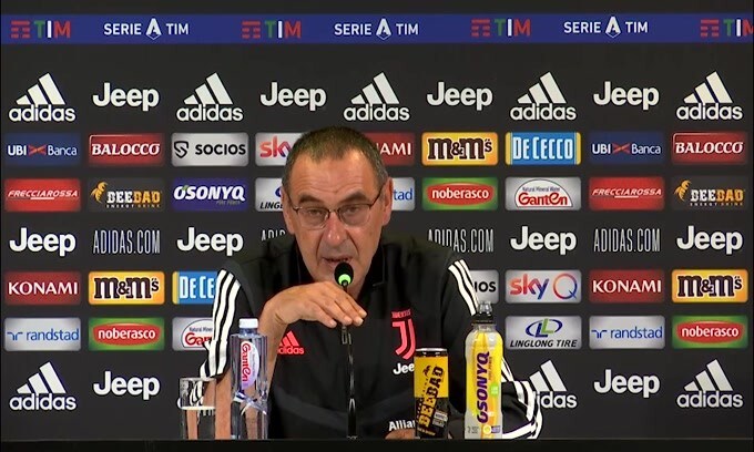 Sarri: "Douglas Costa può diventare letale in corsa"