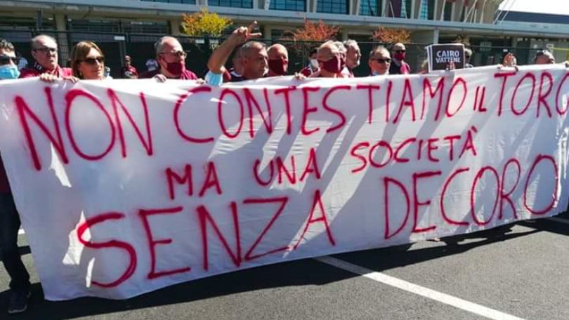 Rabbia Torino, i tifosi furiosi: "Società senza decoro"