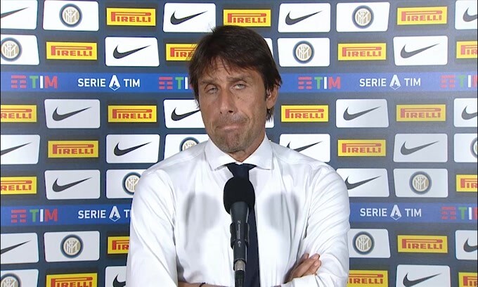 Conte: "Rigore? Preferisco glissare"