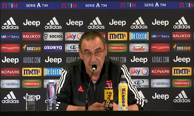 Sarri: "Higuain va sbattuto al muro"
