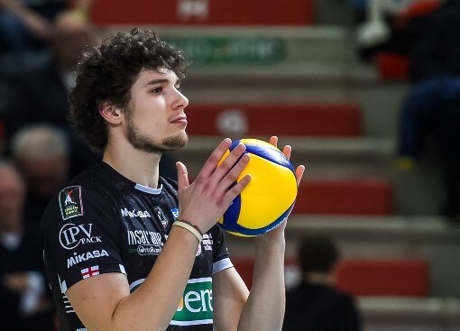 Casaro resta nel roster di Padova